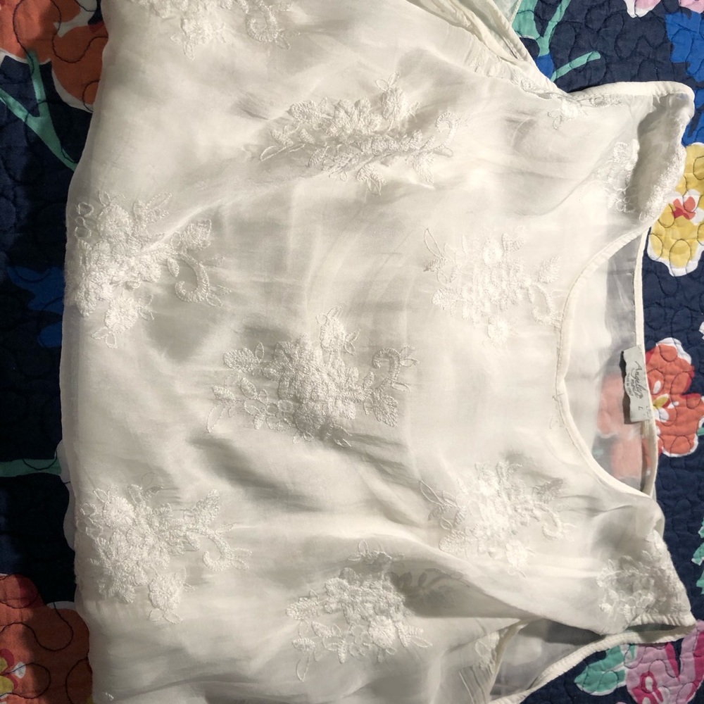 Beautiful white blouse! Angela Moda